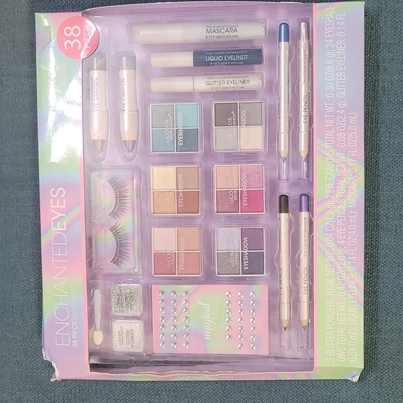 38 piece Enchanted Eyes make up set - Picture 1 of 14